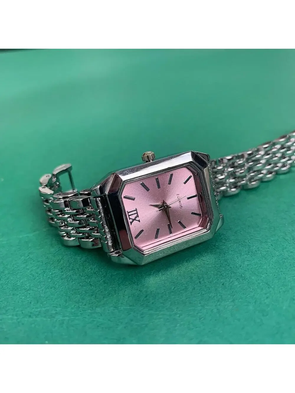 Y2k 2000s vintage style essential minimalist classy stainless steel rectangular